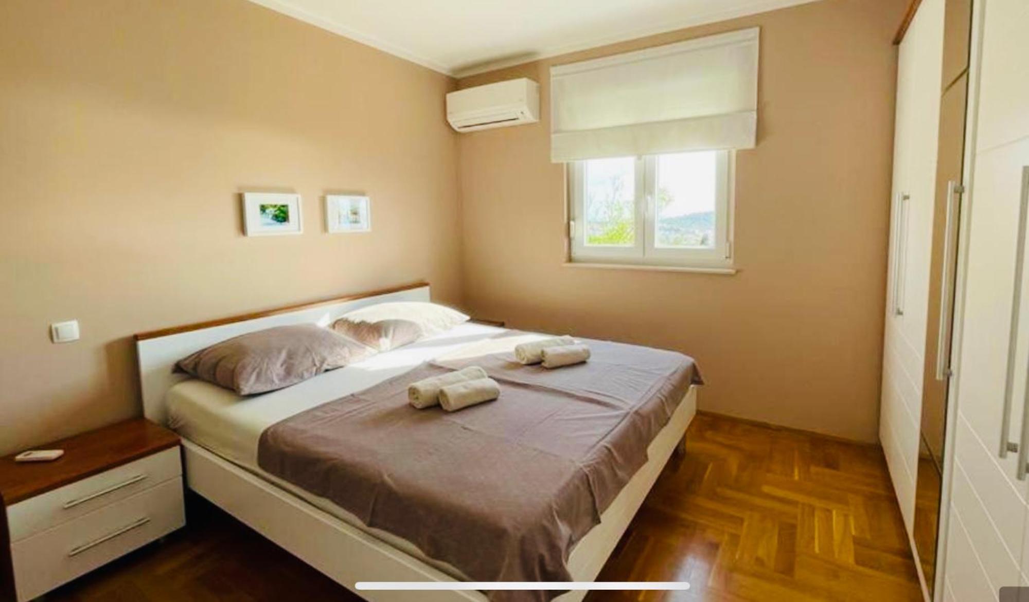 Villa Maja トロギール エクステリア 写真